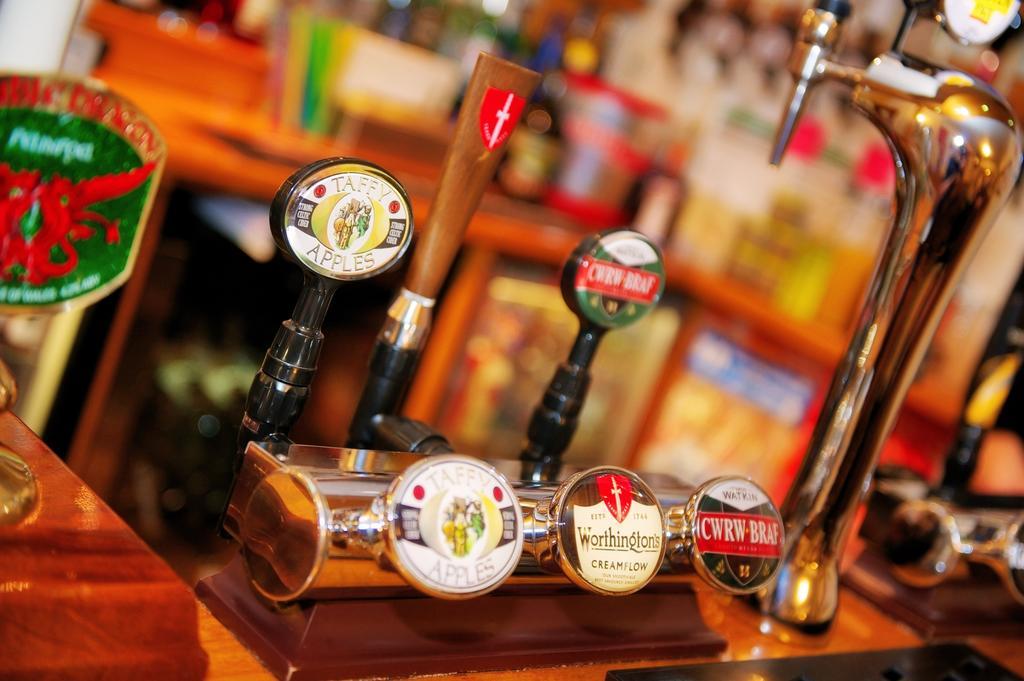 The Little Crown Inn Pontypool Buitenkant foto